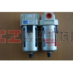 鑫哲-油水分離器，分離器，噴砂機(jī)油水分離器，噴砂機(jī)配件